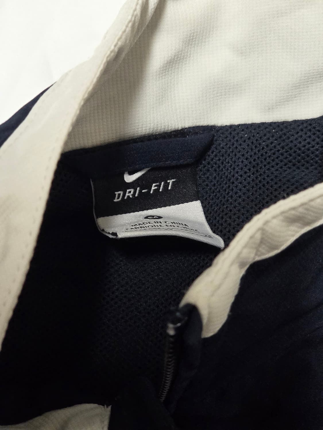 나이키 네이비 화이트 바람막이 M (실측 67/55) 상품이미지3