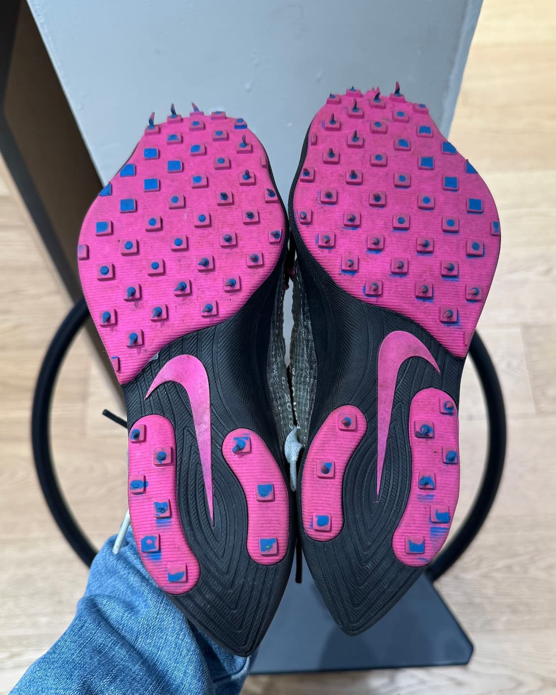 오프화이트 x 나이키 블랙핑크 베이퍼 스트리트 스니커즈  상품이미지8