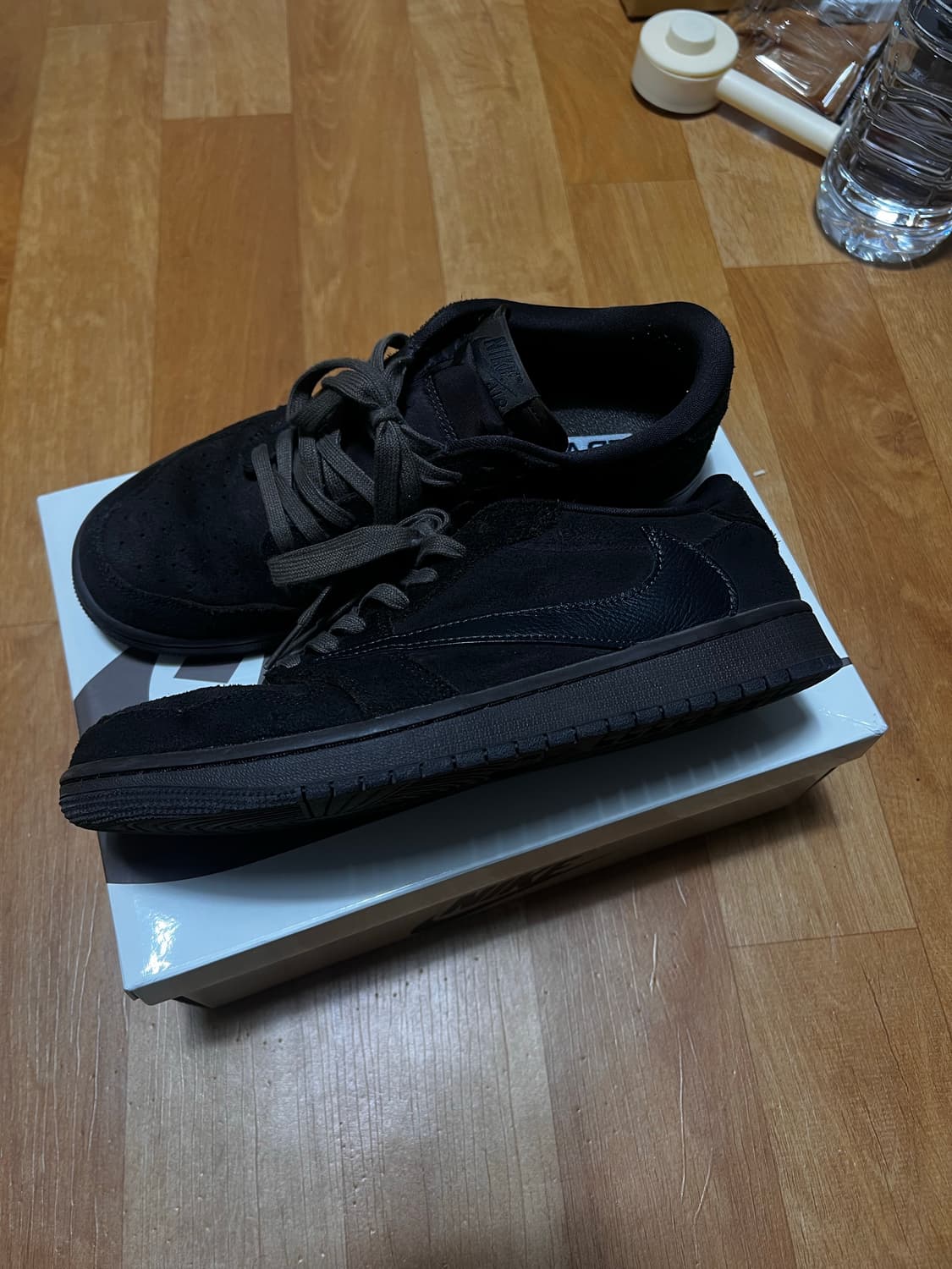 나이키조던x트레비스스캇 로우 OG 벨벳 브라운 270 상품이미지1