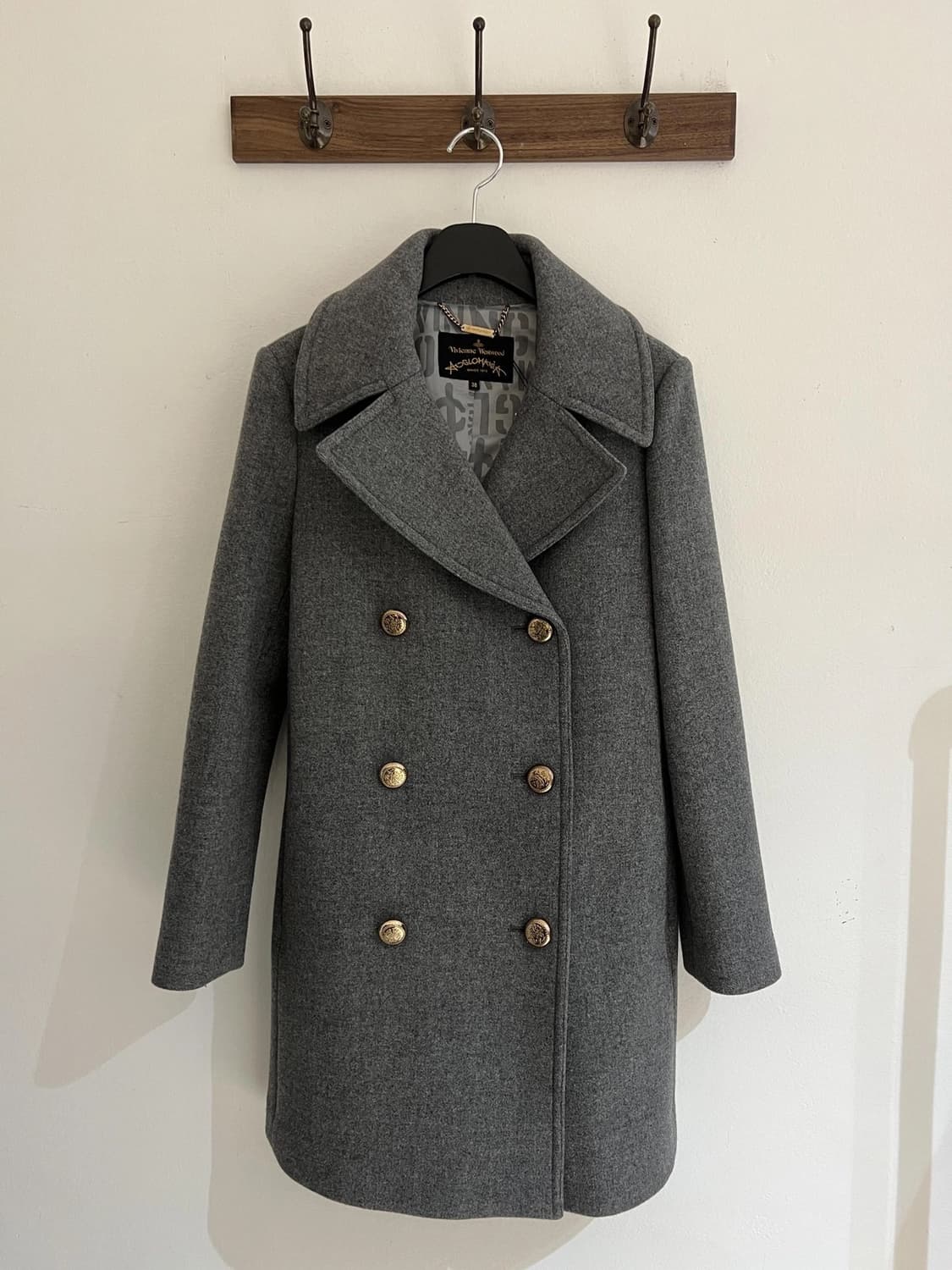 비비안웨스트우드 코트 상품이미지1