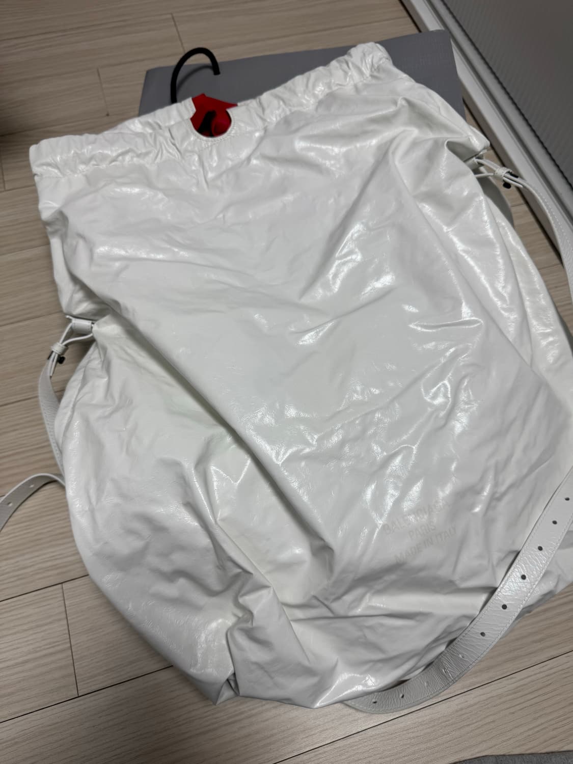 [OS] 발렌시아가 22 winter 트래쉬백 화이트 상품이미지6