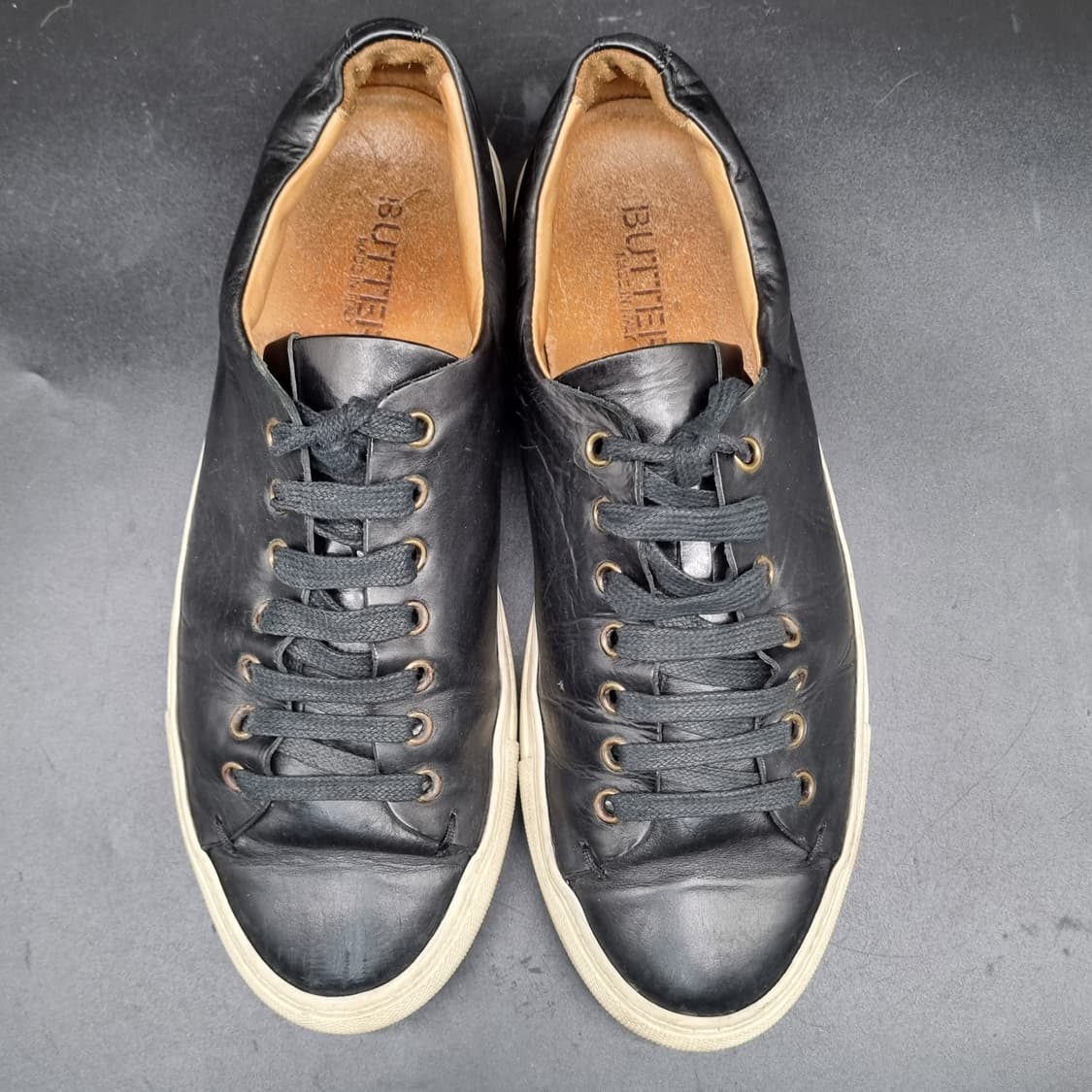 부테로 타니노 스니커즈  39 255 상품이미지2