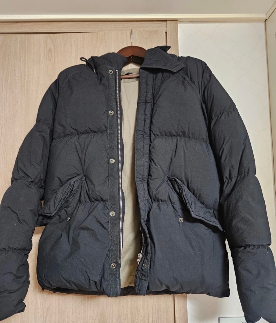 텐씨 아틱 블랙 48 사이즈 팝니다 상품이미지1