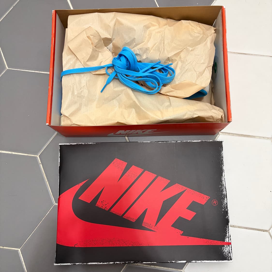 조던 1 레트로 하이 OG UNC 리이매진드 270사이즈 풀박 상품이미지5