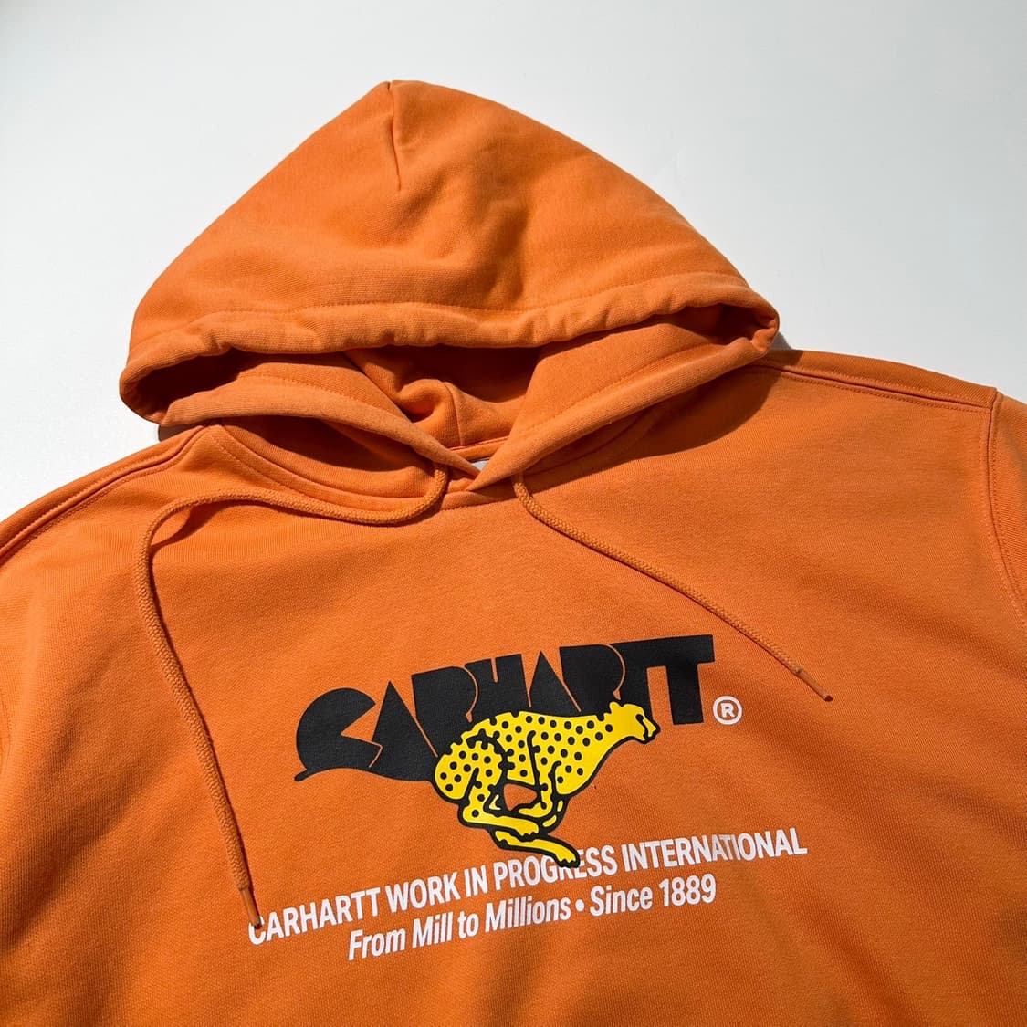 칼하트 WIP 러너 스웨트 후드 상품이미지4