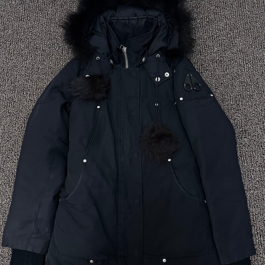 무스너클 여성 스틸링 롱 덕다운 패딩 블랙 매장판 XS 상품이미지2