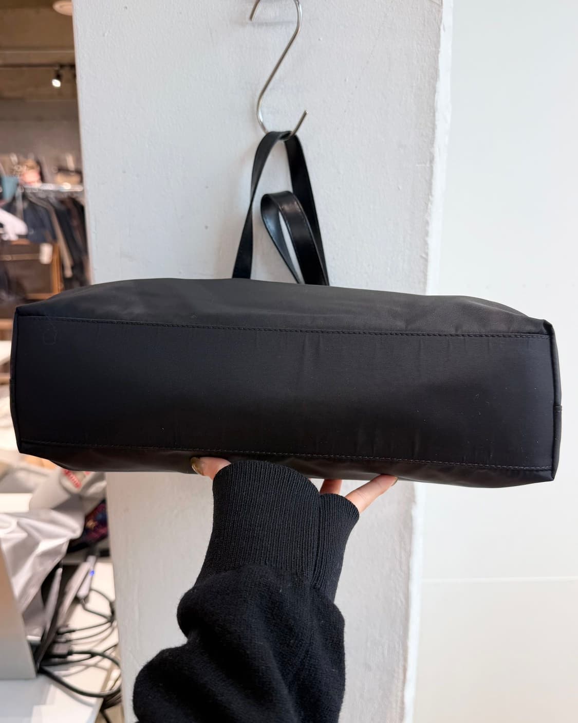 프라다 블랙 포코노 나일론 토트백  상품이미지6