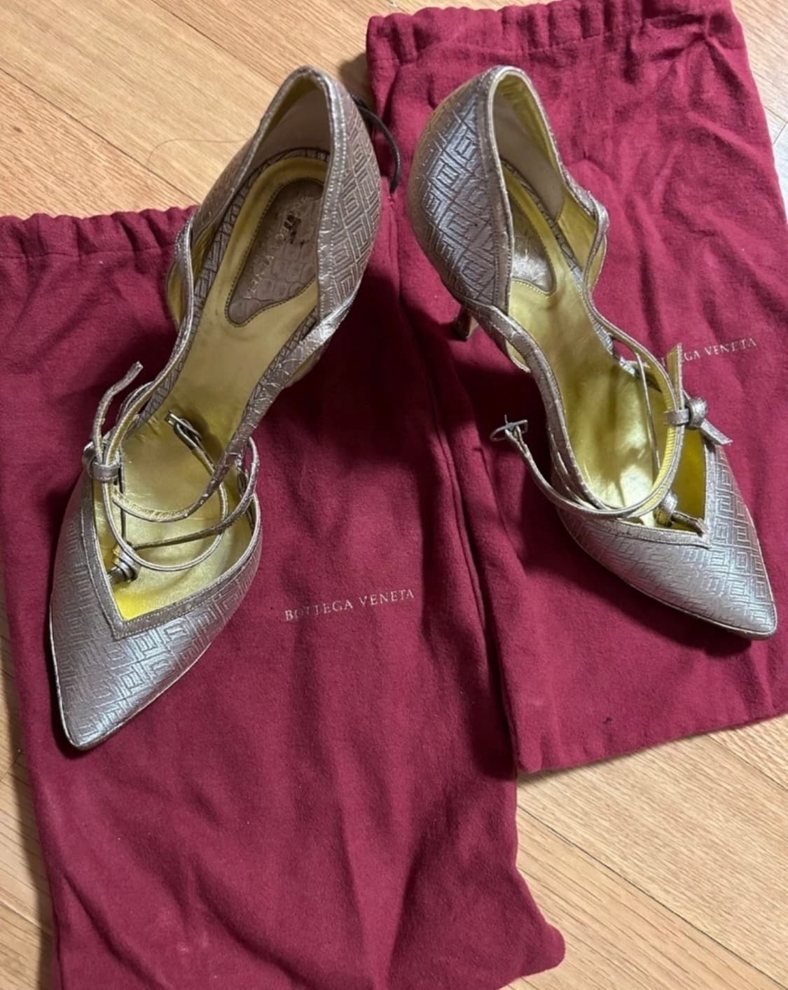 보테가베네타 스틸레토 상품이미지1