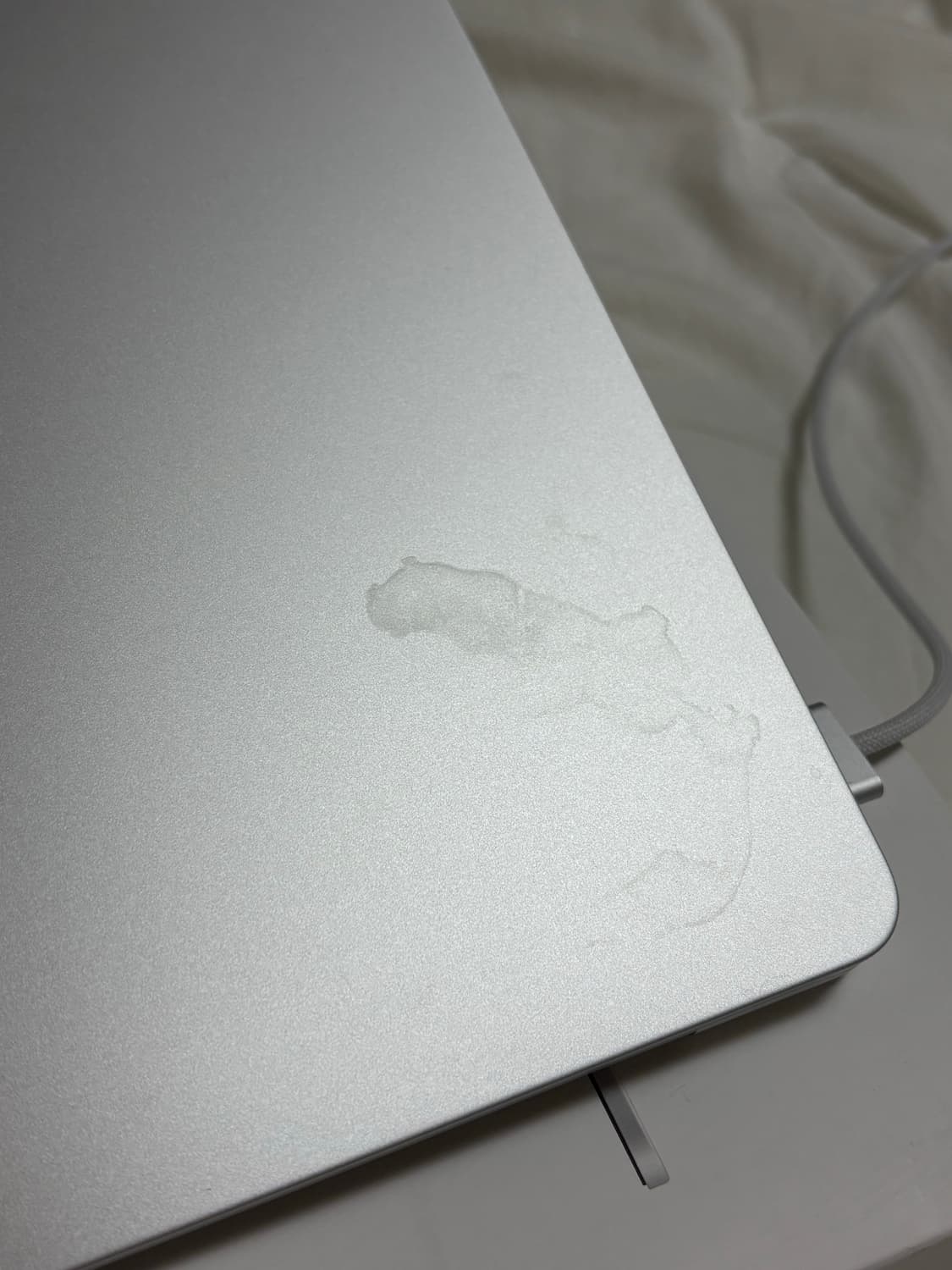 급처)맥북 에어 15인치 M2 8GB/256GB 실버 상품이미지10