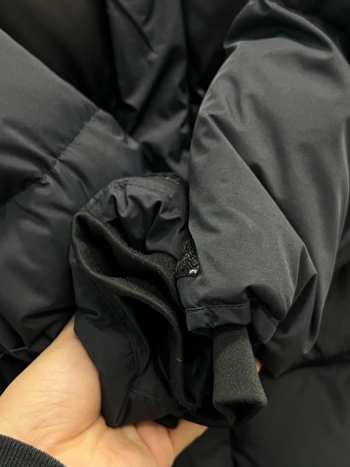 (130) 디스커버리 키즈 구스다운 롱 패딩 자켓 블랙 상품이미지5