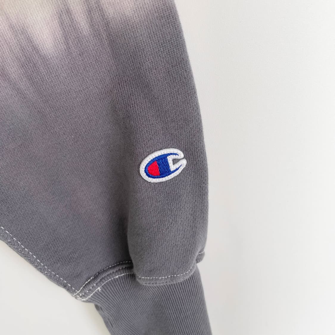 D2 챔피온(Champion) 리버스위브 타이다이 스웨트셔츠 M사이즈 상품이미지5