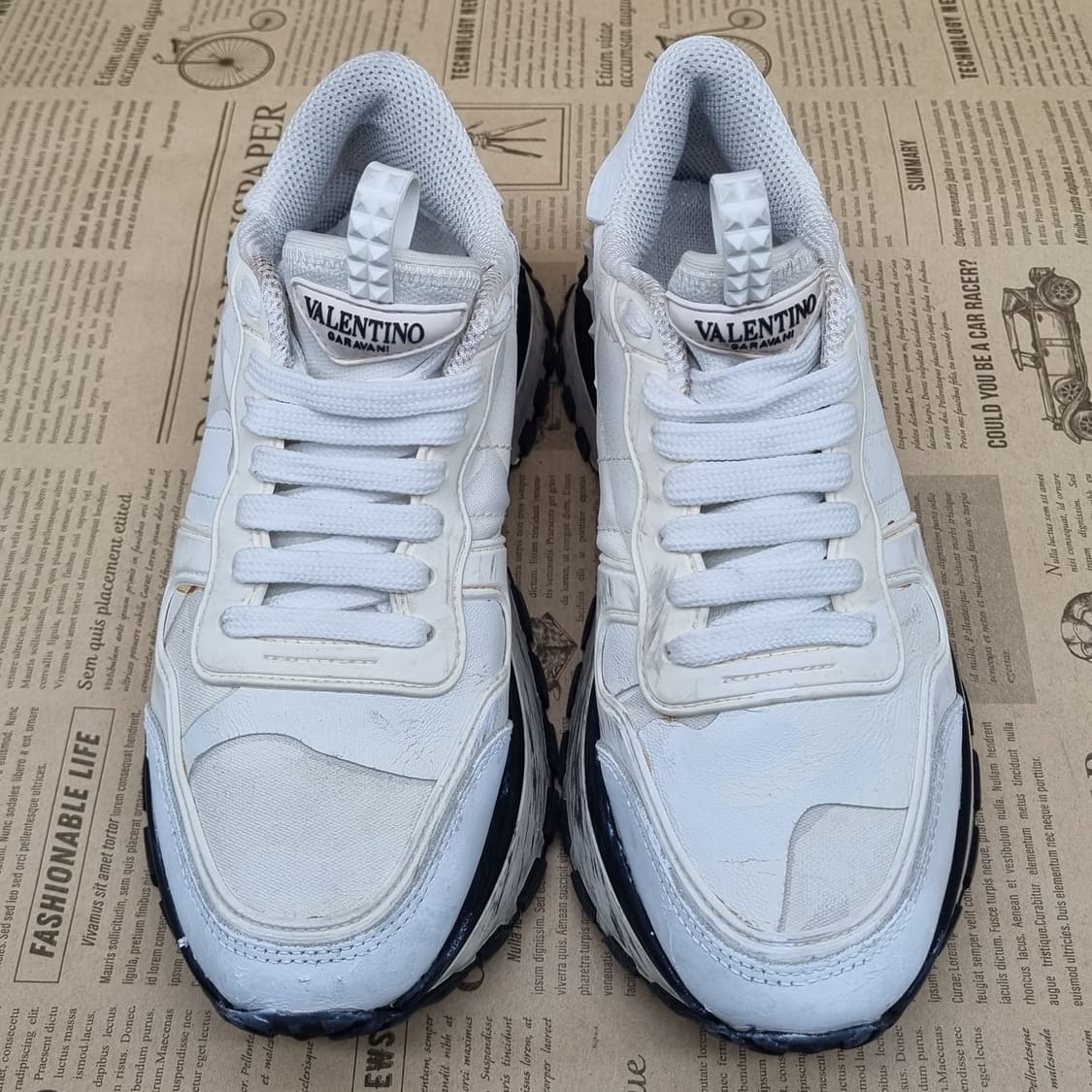 발렌티노 여성스니커즈35.5 255 상품이미지2