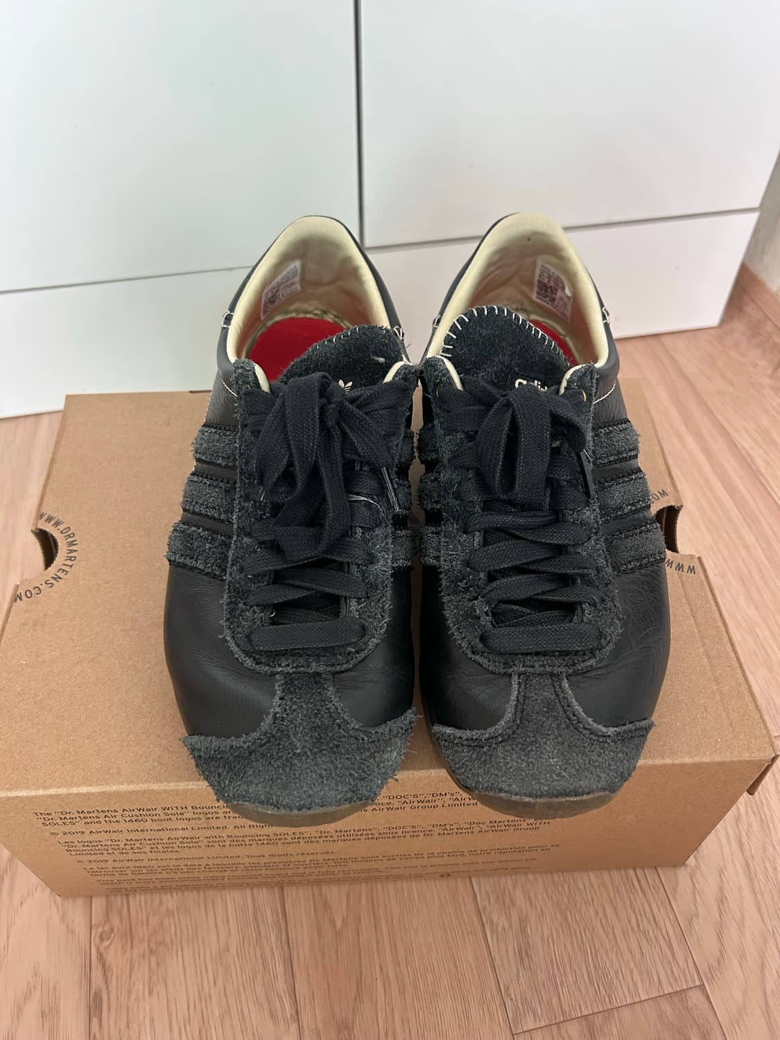 아디다스 x 웨일스 보너 블랙 스니커즈 상품이미지4