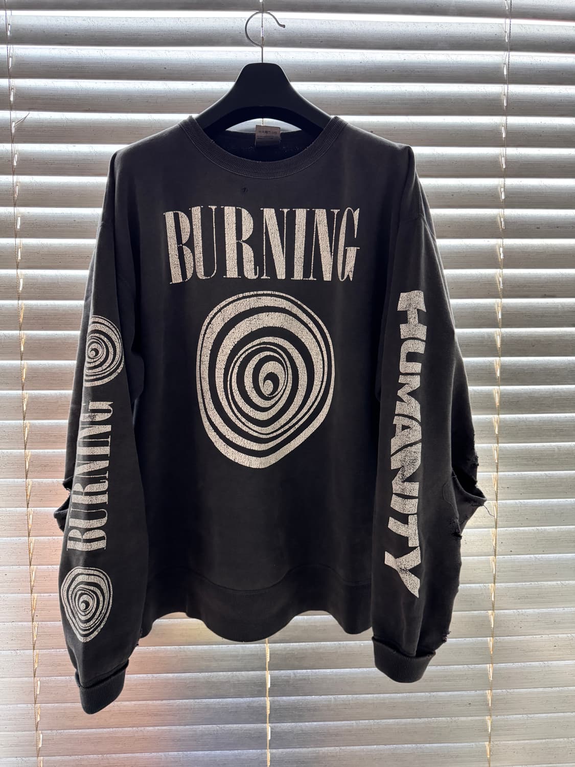 [XL] 세인트 미카엘 너바나 BURNING 스웻셔츠 상품이미지1