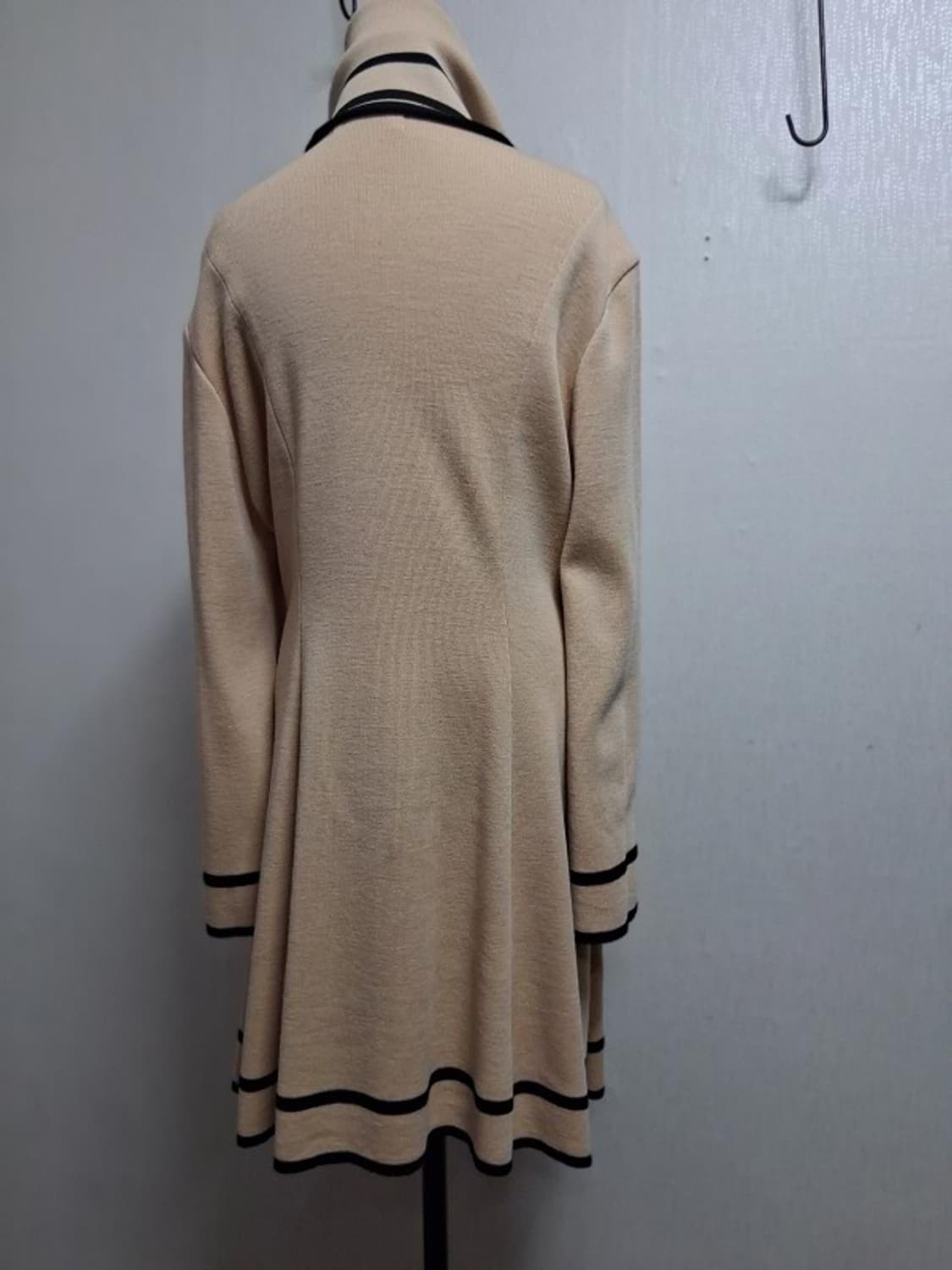 일본구제  PRIVATE MENU 옐로우 고급순모니트원피스 머플러세트66 상품이미지2