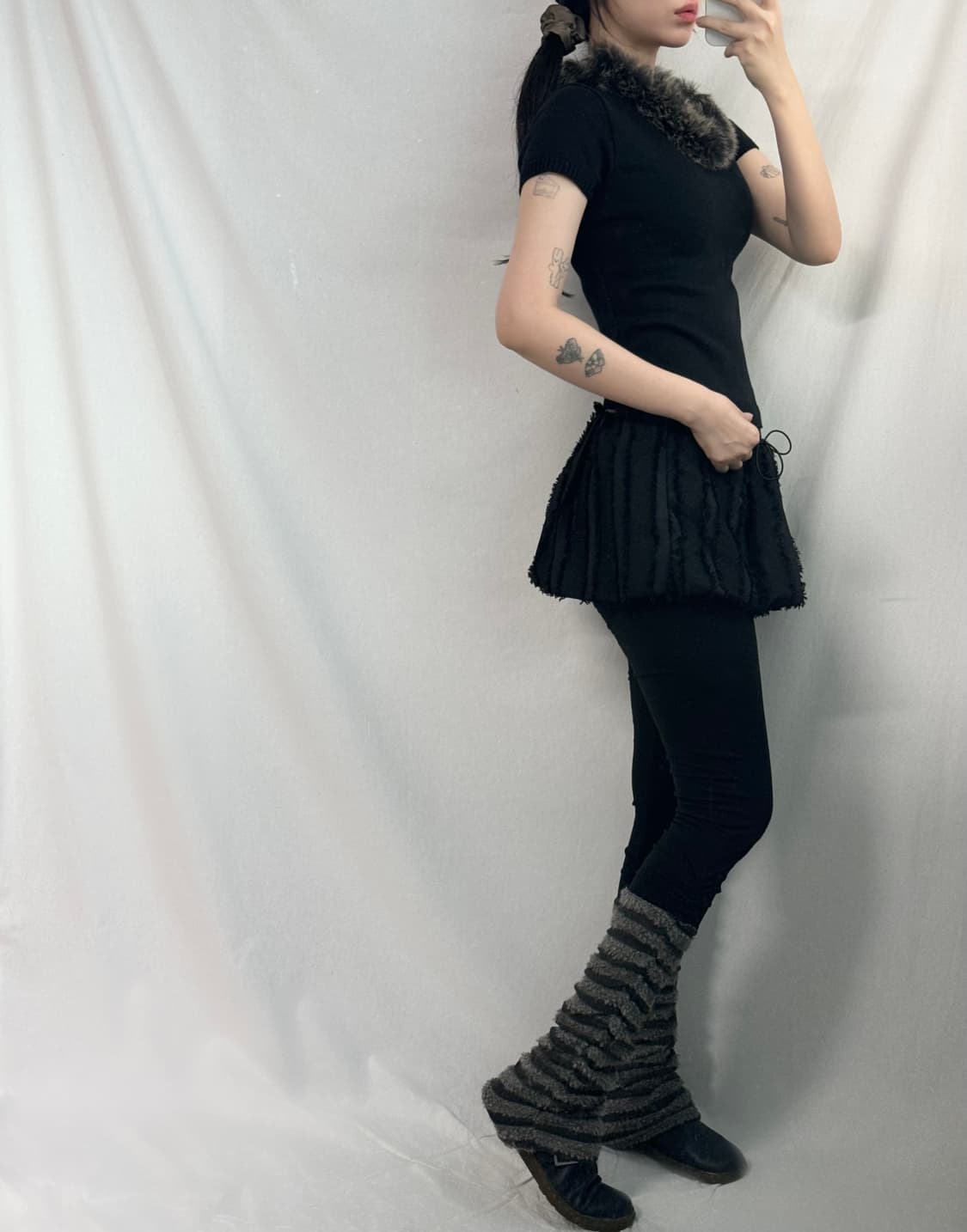 퍼 트리밍 넥 울 혼방 하프 슬리브 니트 상품이미지8