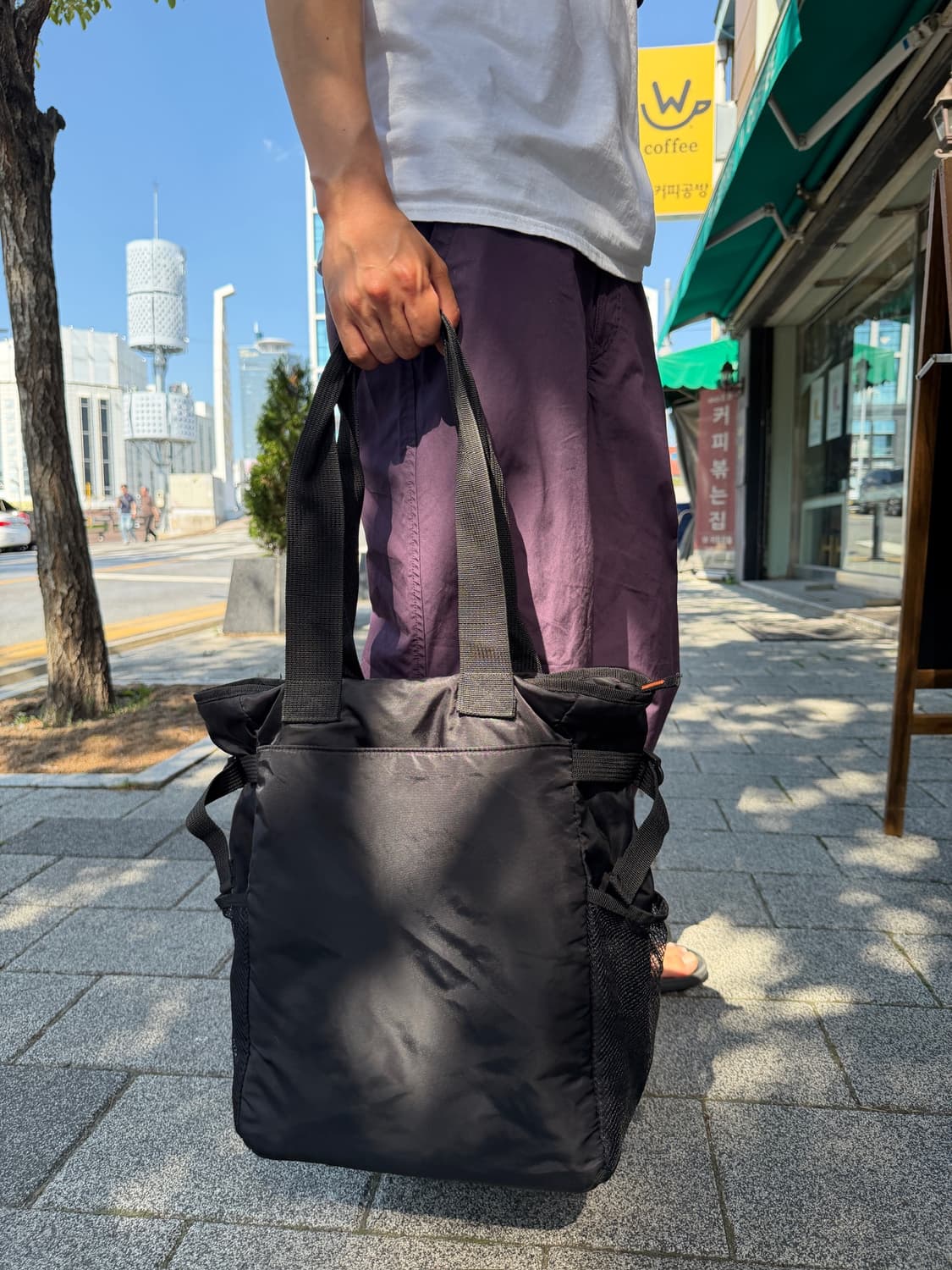 A.O.T. Lightweight Nylon Utility Tote 상품이미지5
