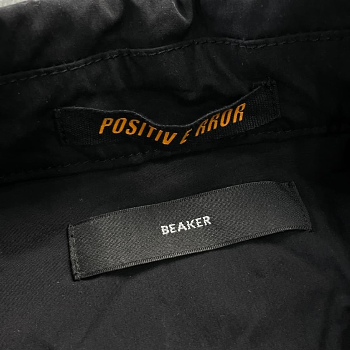 100 비이커 나일론 셔츠  상품이미지3