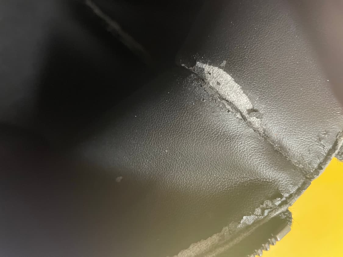 지방시 로고 프린트 클러치백 A4  상품이미지7