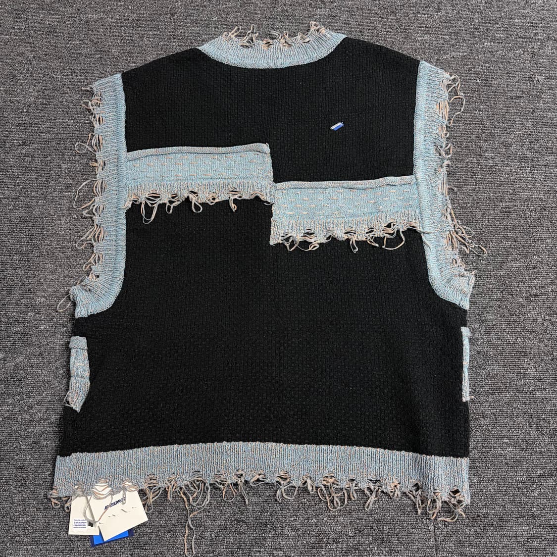 아더에러 23ss 새브라 니트 베스트 A1 새상품 상품이미지6