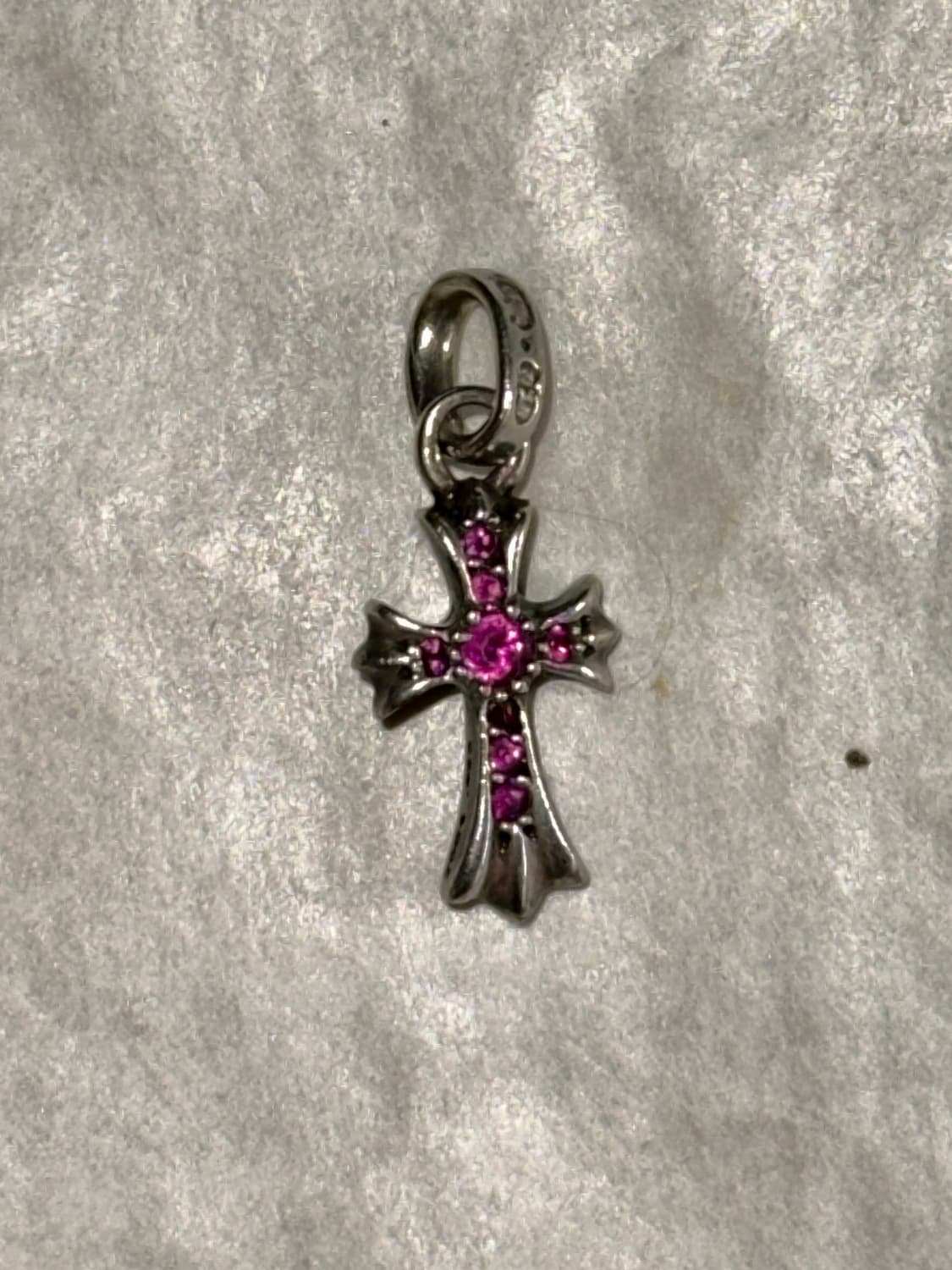 크롬하츠 타이니 크로스 베이비 풀파베 루비 상품이미지3