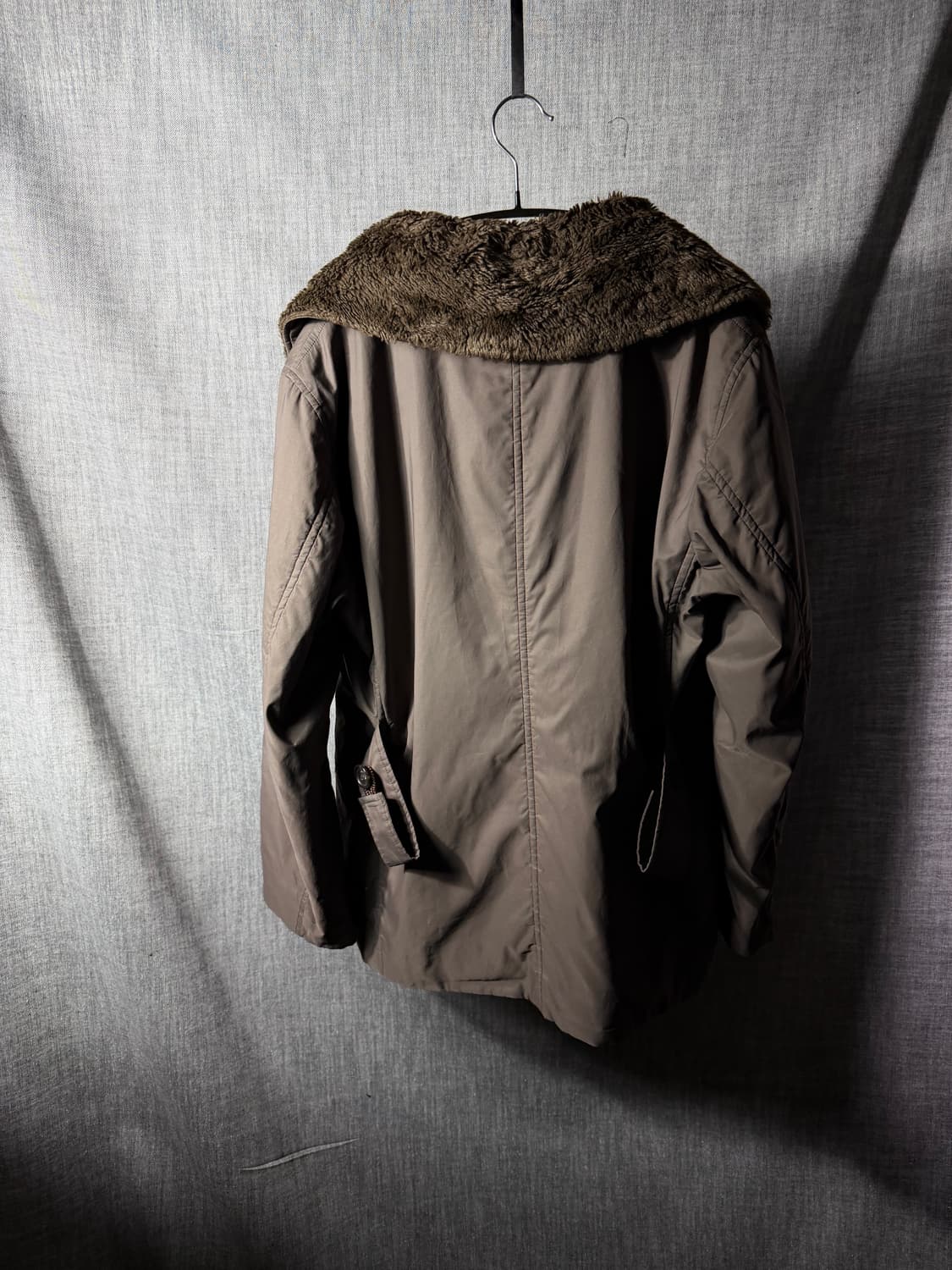 이세이미야케 비대칭사선 윈터 점퍼 상품이미지4