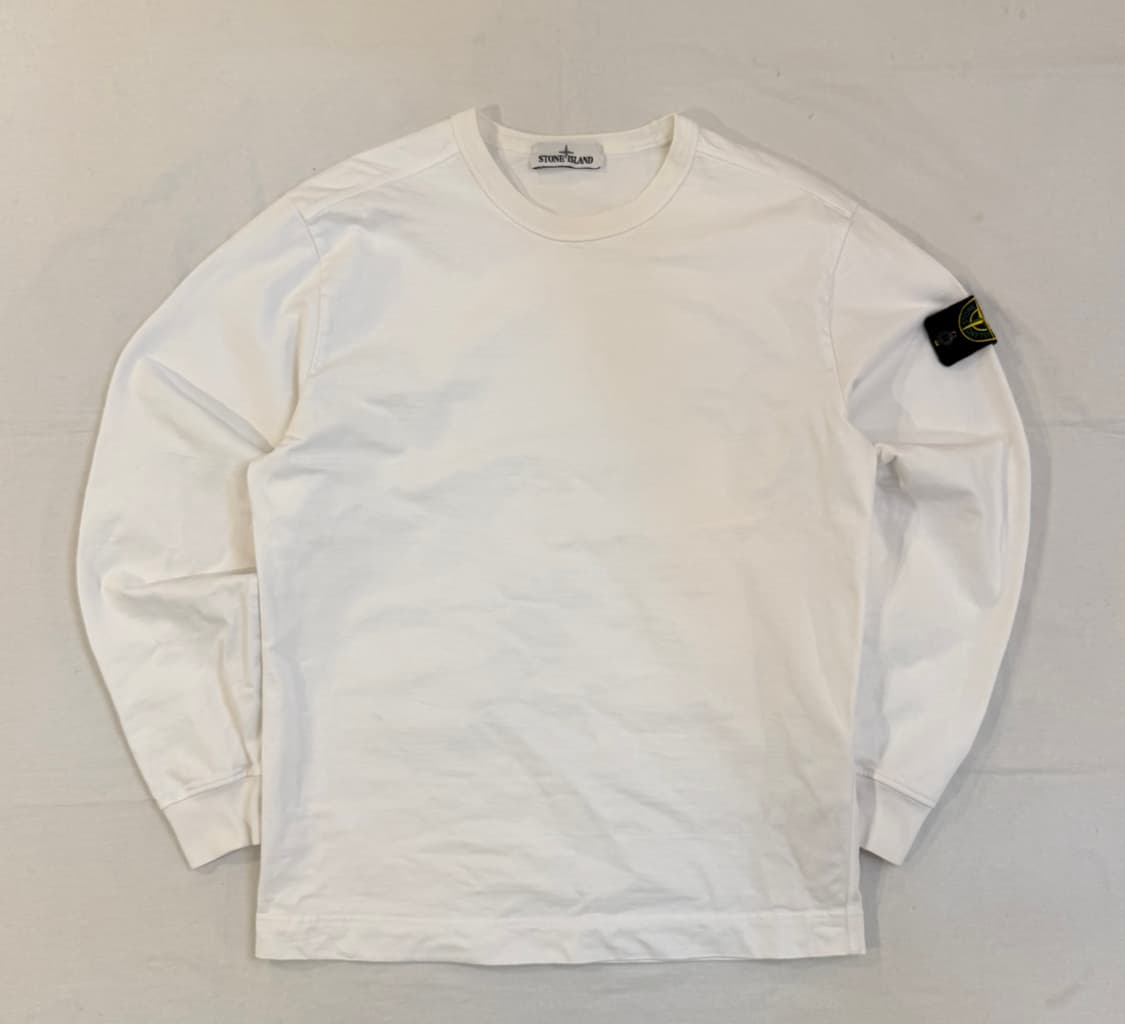 스톤아일랜드 20ss 롱슬리브 맨투맨 화이트 상품이미지1