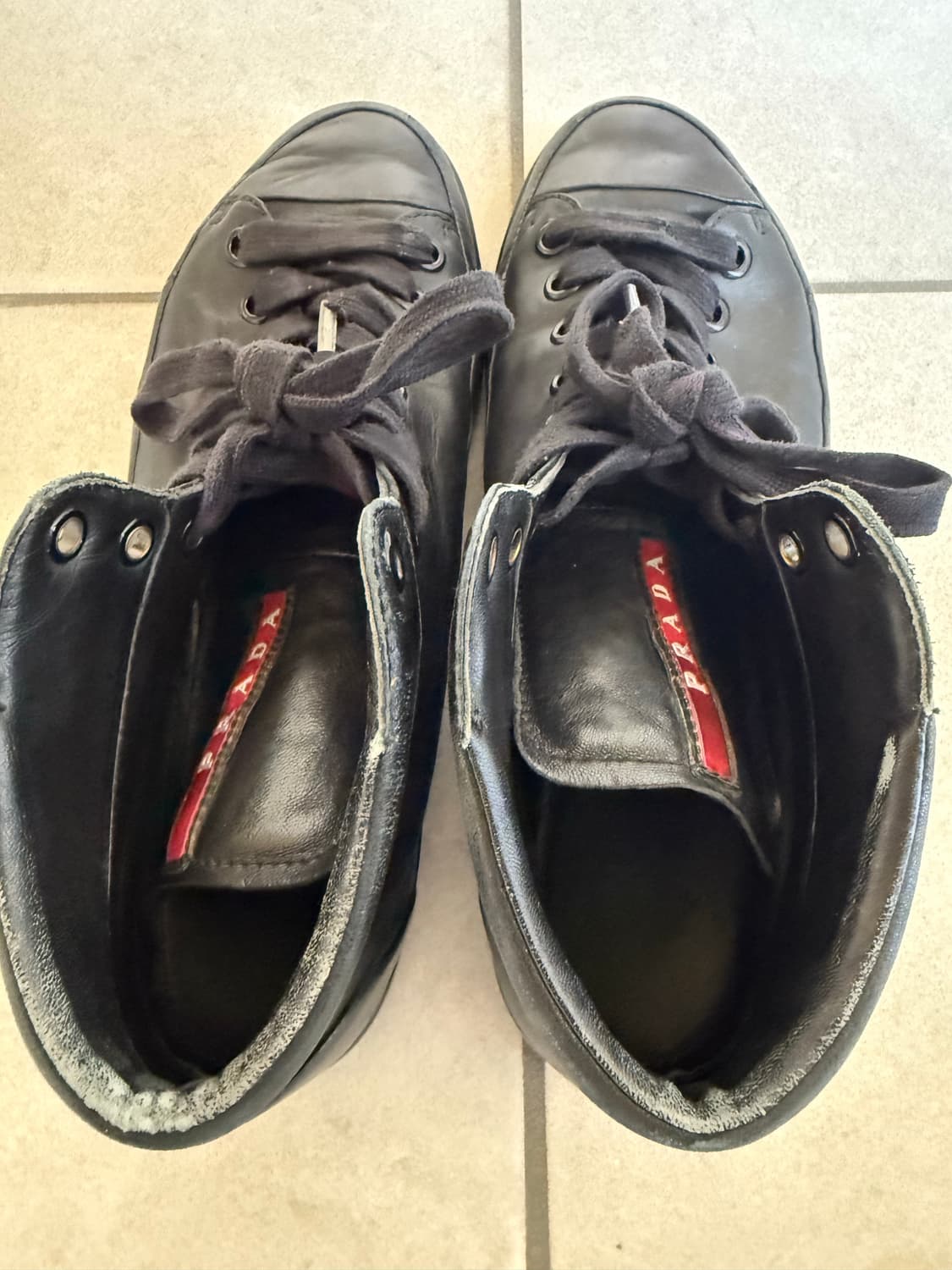 프라다 스포츠 레더 미드탑 스니커즈 상품이미지4