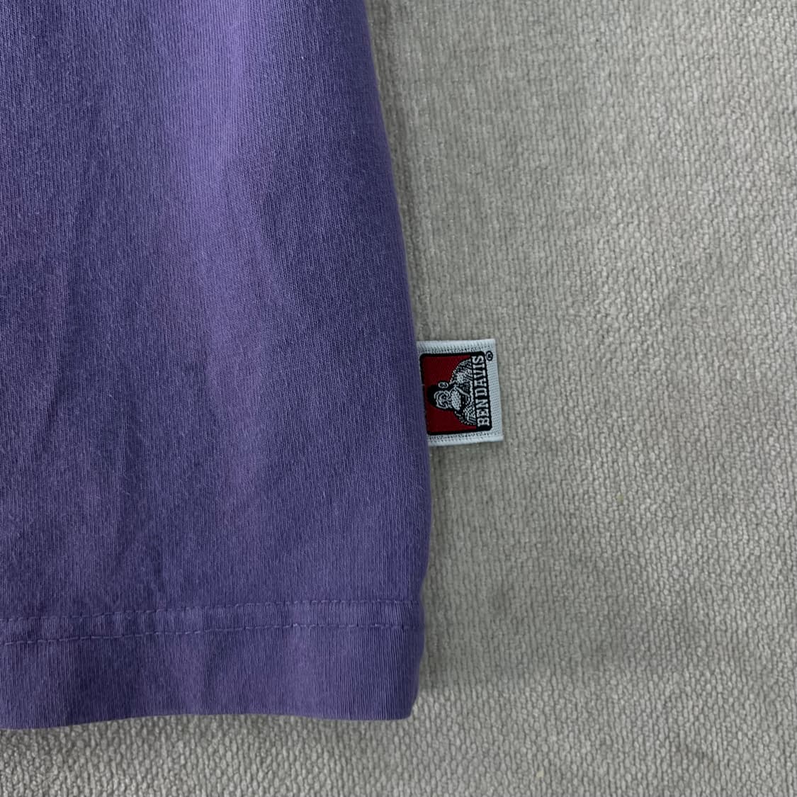 100 벤데이비스 퍼플 올드스쿨 반팔티 상품이미지4