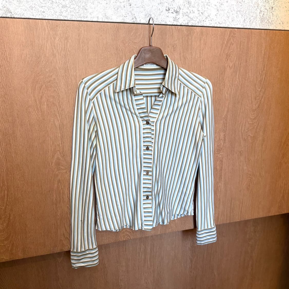 빈티지 코튼 크롭 셔츠 배색 스트라이프 패턴 디테일 브라운 블루 상품이미지1