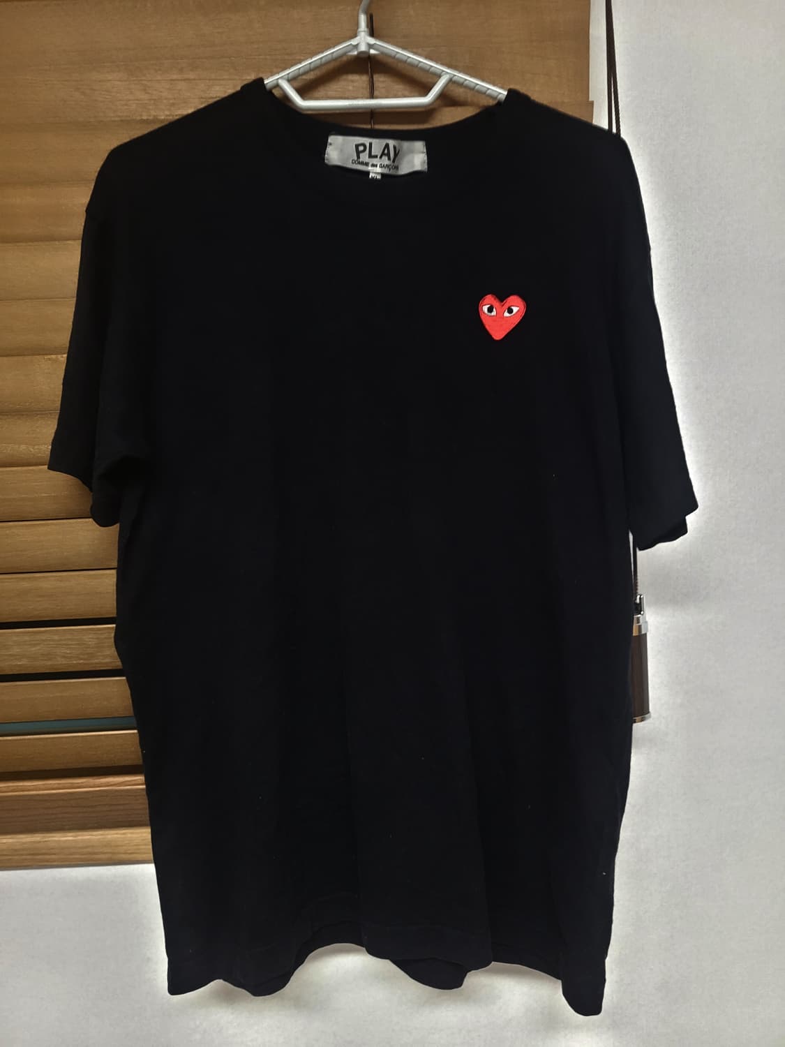 꼼데가르송 레드와펜 반팔 상품이미지1