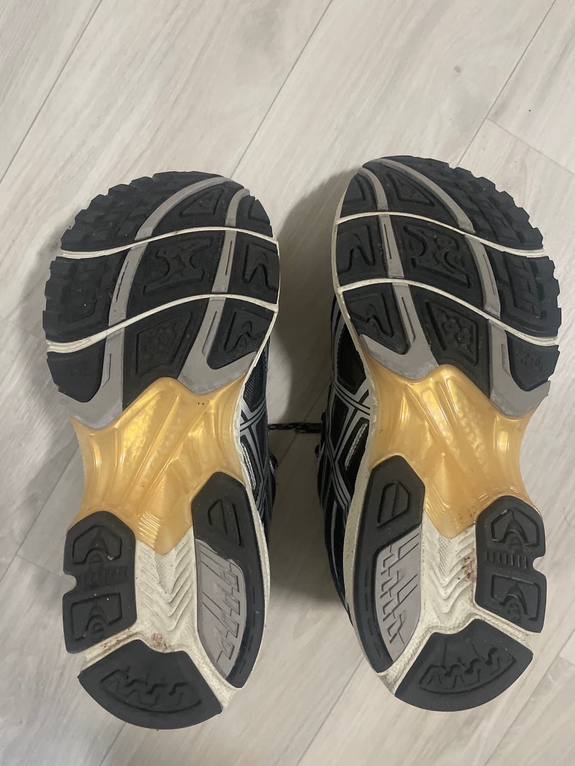 아식스 젤님버스 10.1 피그몬트 그레이 255 상품이미지4