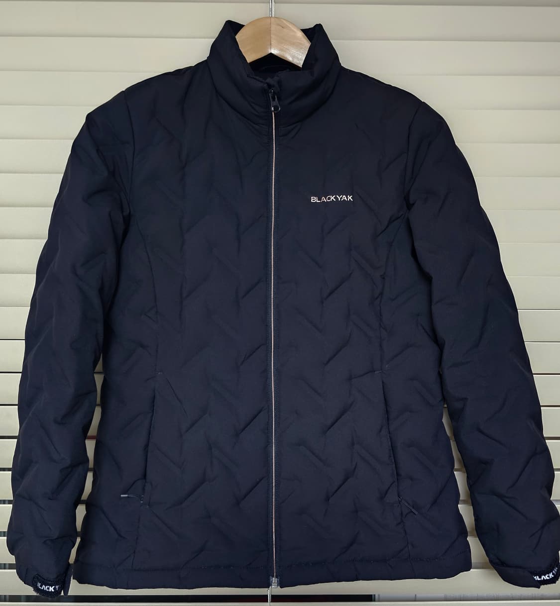블랙야크 여성 구스다운 경량패딩 95 상품이미지1
