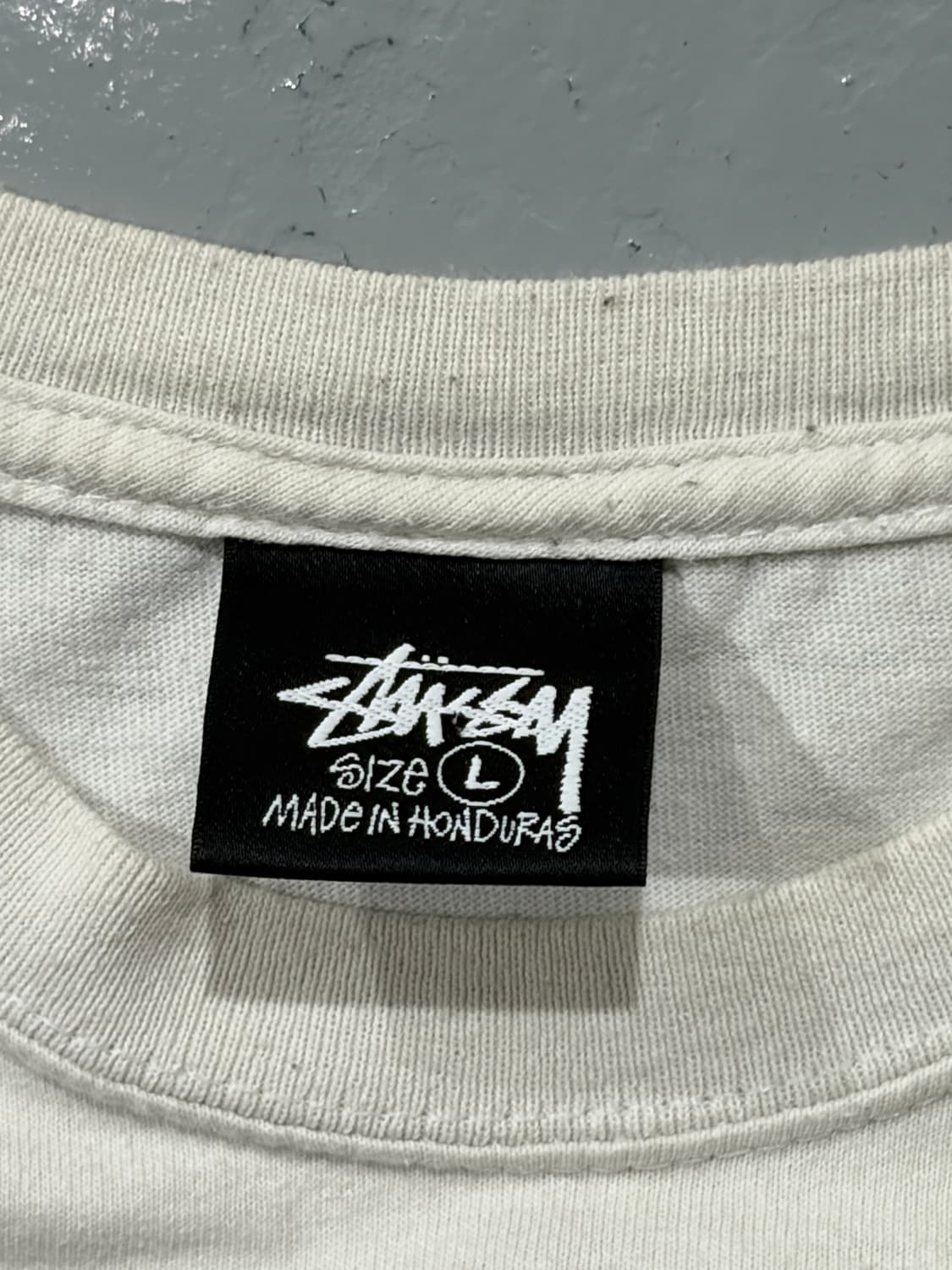 스투시(Stussy) 하우스 오브 카드 화이트 반팔 티셔츠 상품이미지3