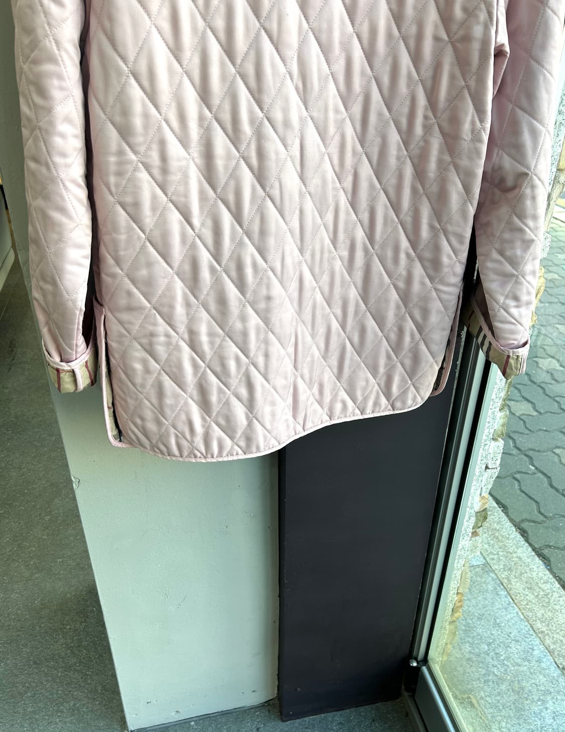 S/ 버버리 노바체크 라이닝 퀄팅 경량 패딩 상품이미지7