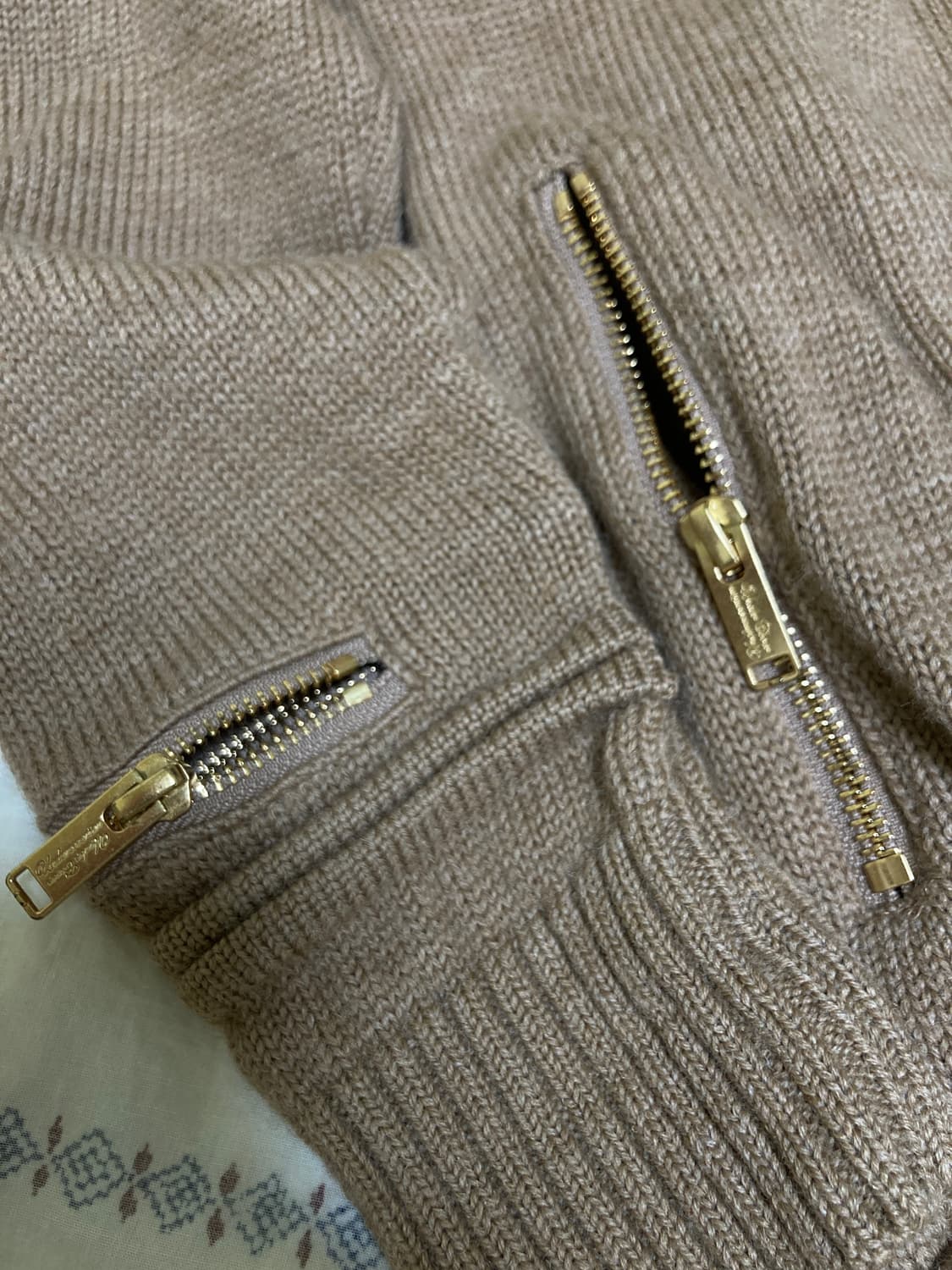 언더커버 지퍼니트 상품이미지5