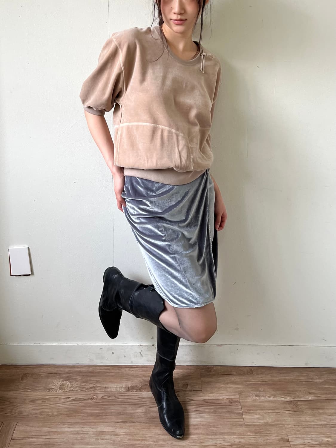 TRANS CONTINENTS 벨벳 랩 스커트 상품이미지6