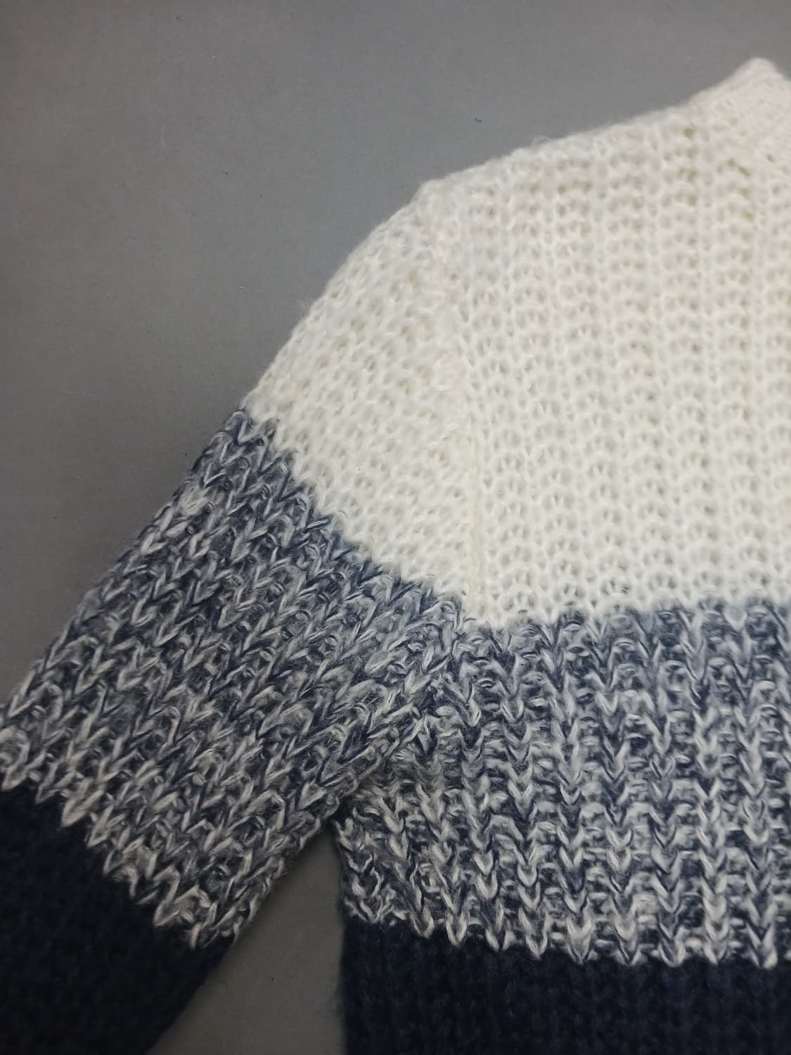 [L] 센트바이런던 스트라이프 컬러 블럭 니트 스웨터 상품이미지9