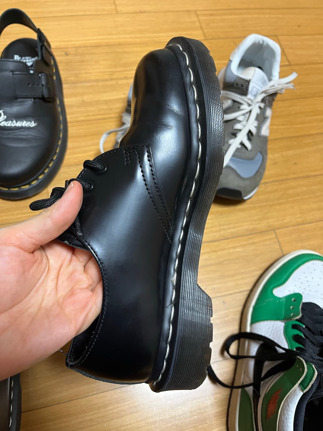 닥터마틴 1461 화이트 스티치 240 상품이미지7