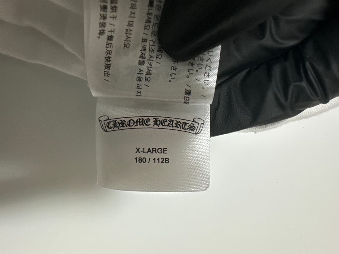 크롬하츠 홀스슈 롱슬리브 화이트 라스베거스 상품이미지4