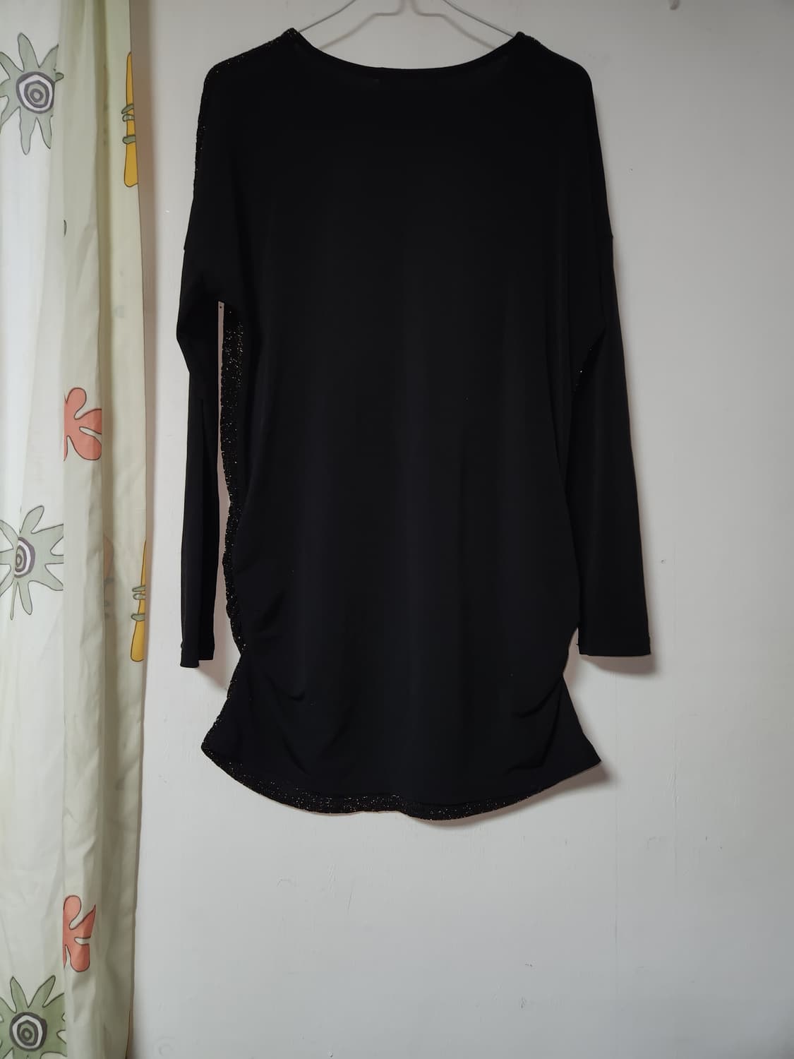 YESSE 블랙 금사 허리셔링 섹시한 긴팔티95 상품이미지2