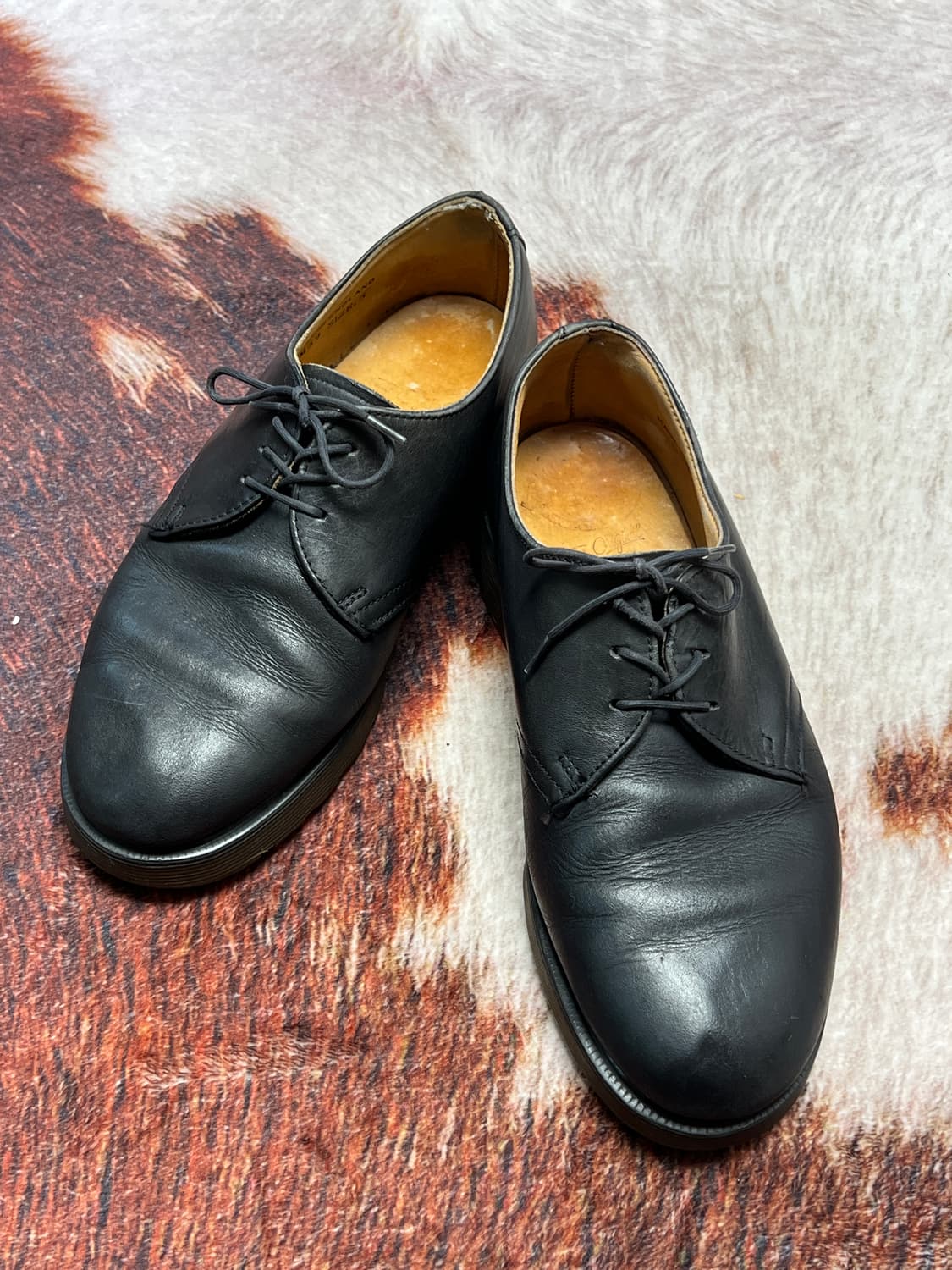 [240] 닥터마틴 MIE 여성 3홀 로퍼 블랙 UK5 상품이미지4