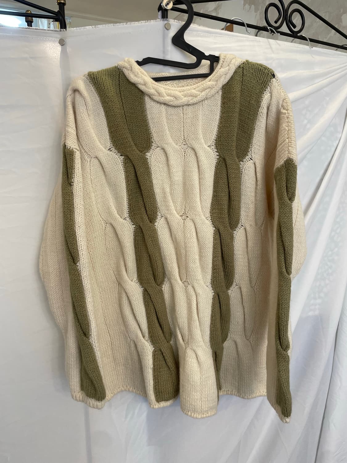 오버핏 꽈배기 울니트 상품이미지1