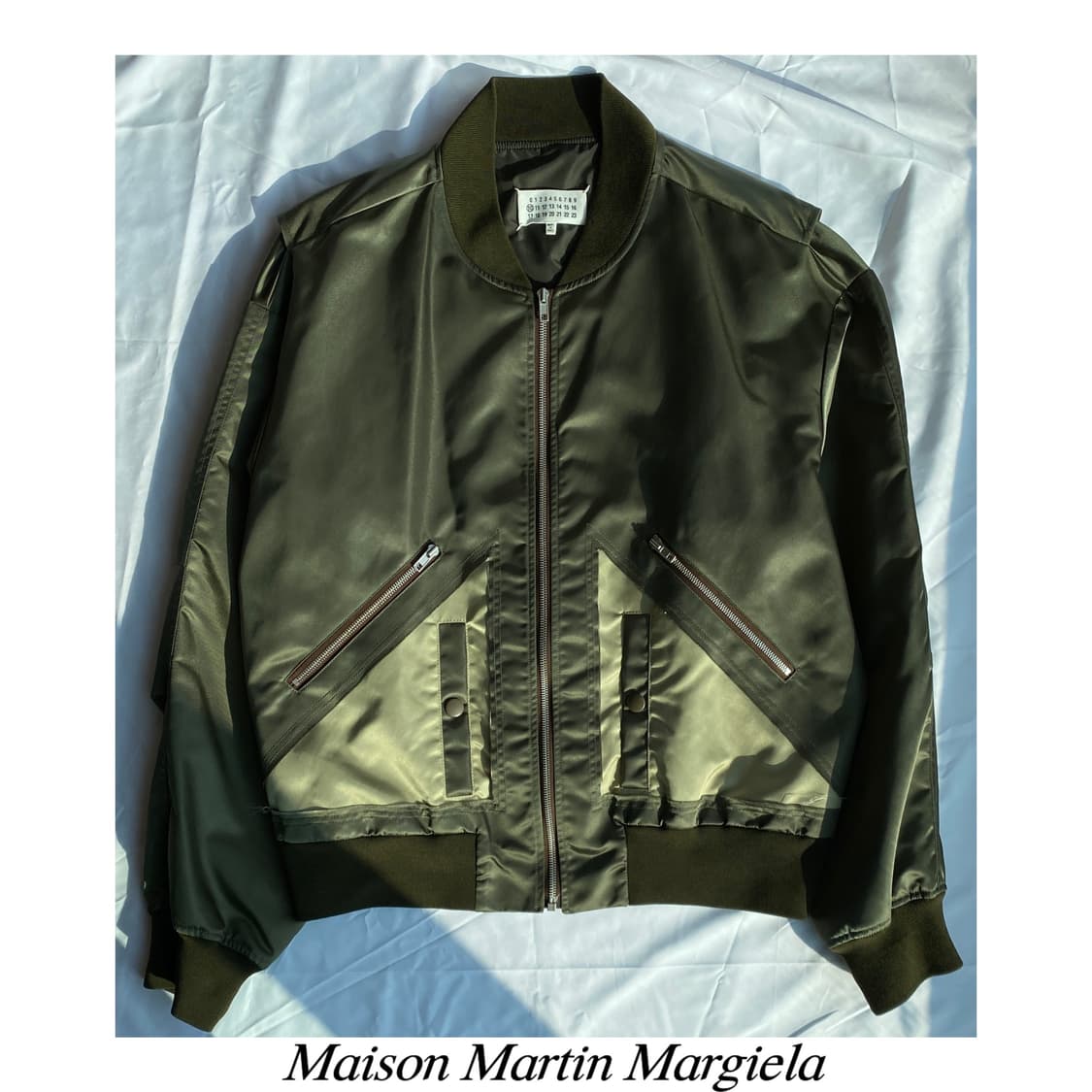 마르지엘라 스플릿 햄 컷아웃 봄버 자켓 아카이브 아티저널 ma1 상품이미지1