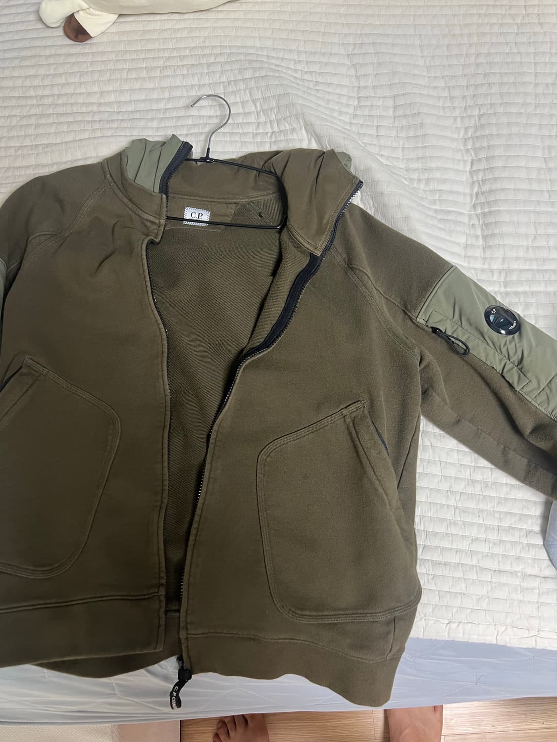 Cp컴퍼니 후드집업 L 상품이미지1
