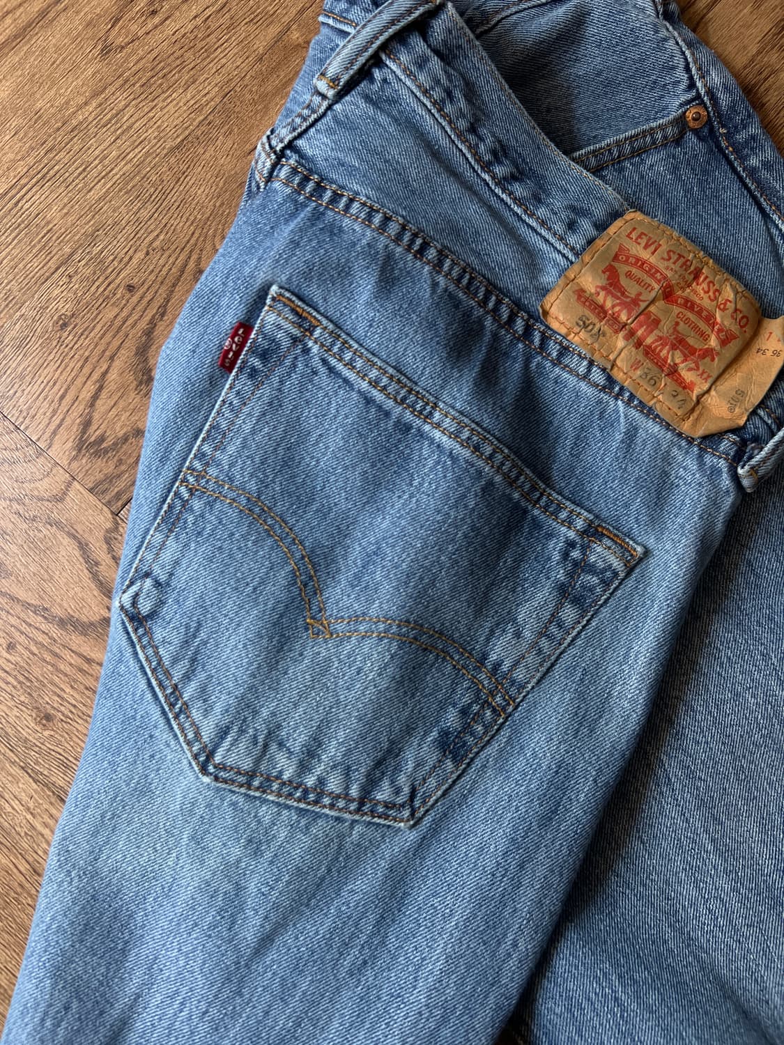 [36]리바이스 501 미디엄블루 데님 팬츠 상품이미지6