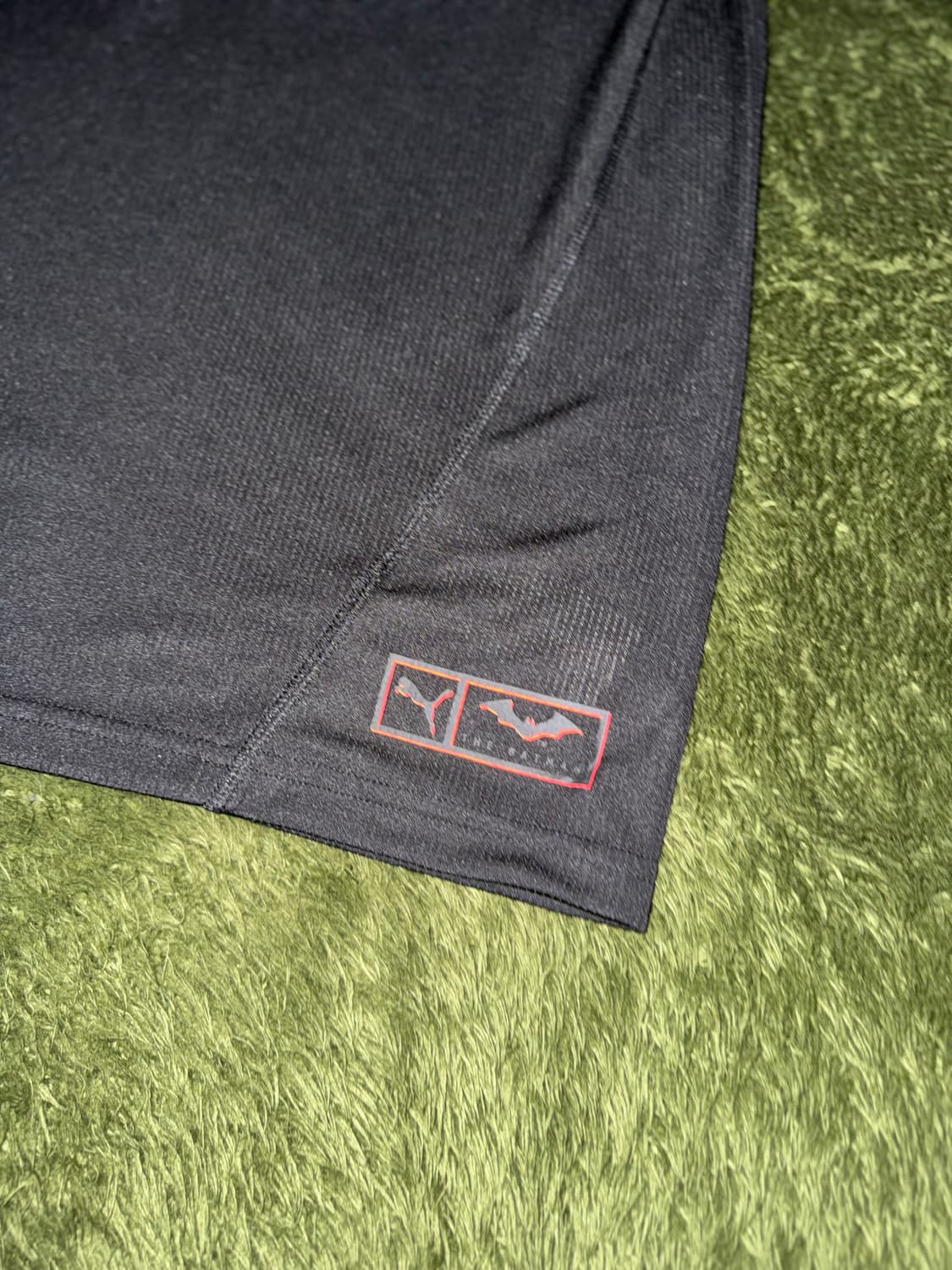 [M] 푸마 X 배트맨 콜라보 퍼포먼스 그래픽 티 블랙 상품이미지6