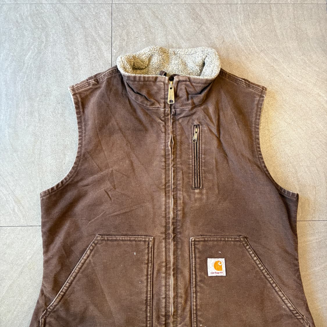 칼하트 브라운 쉐르파 베스트 자켓 상품이미지3