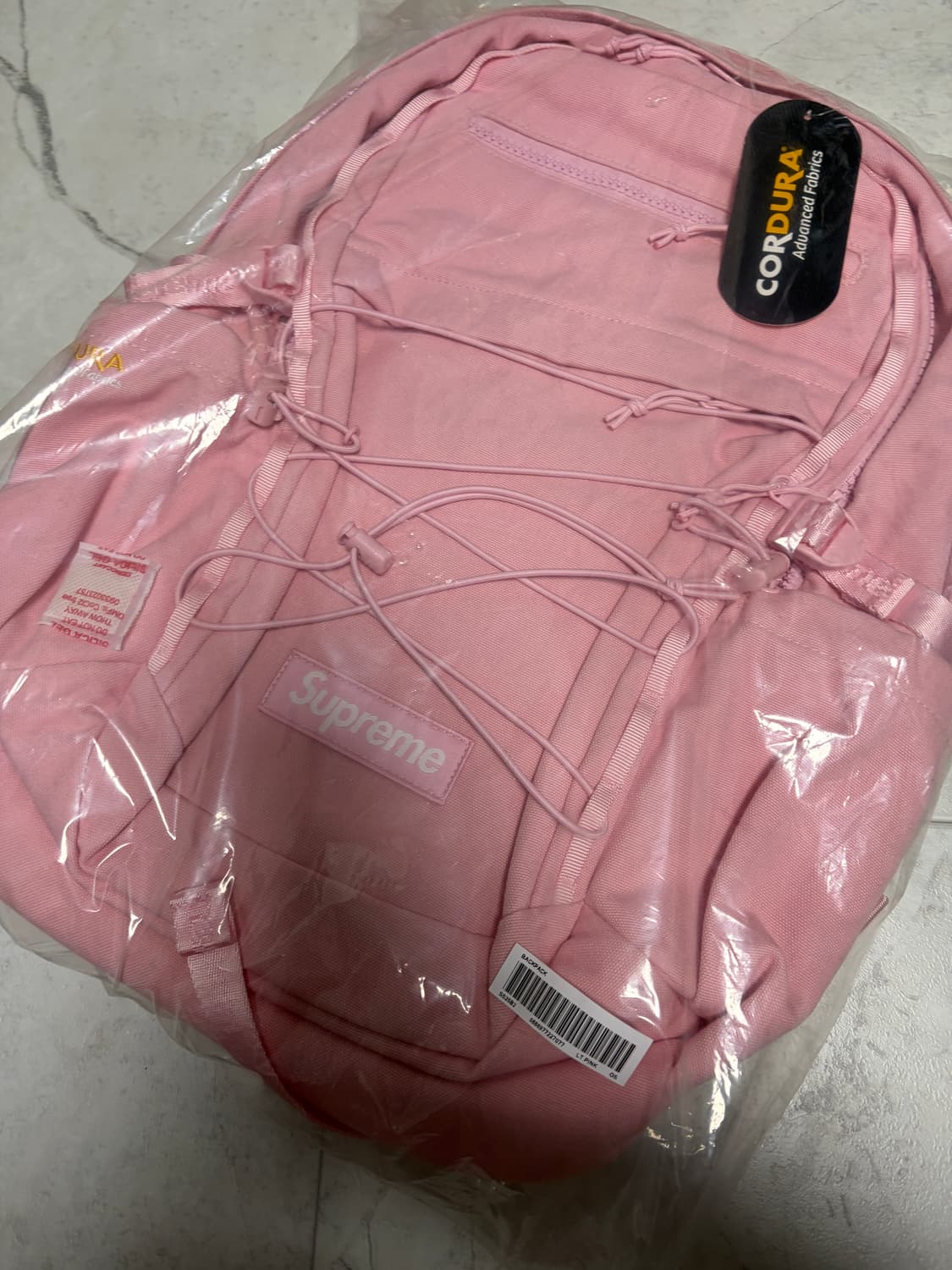 슈프림 백팩 라이트 핑크 - 25SS 상품이미지3