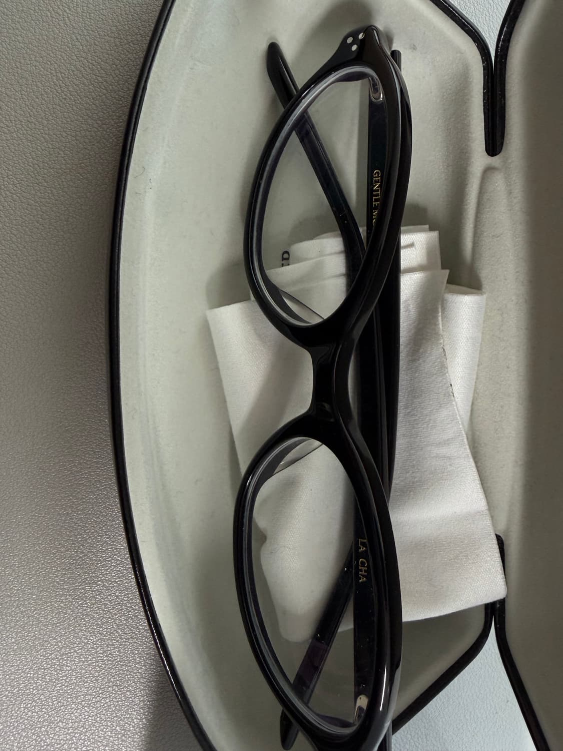 젠틀몬스터 LA CHA(라차) 안경 상품이미지6